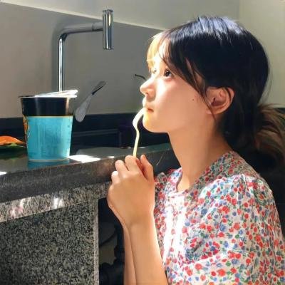 沙滩仔与周师奶