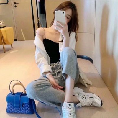 等不到鬓雪相拥